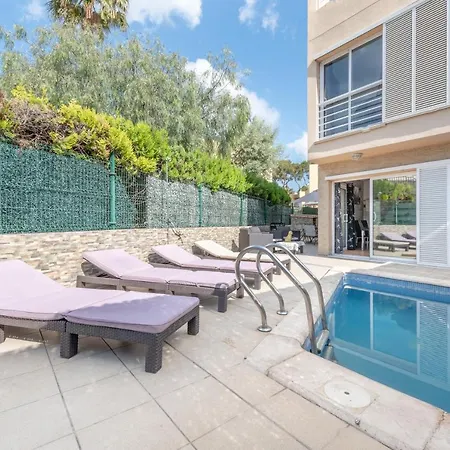 Holiday home Adosado Con Piscina *