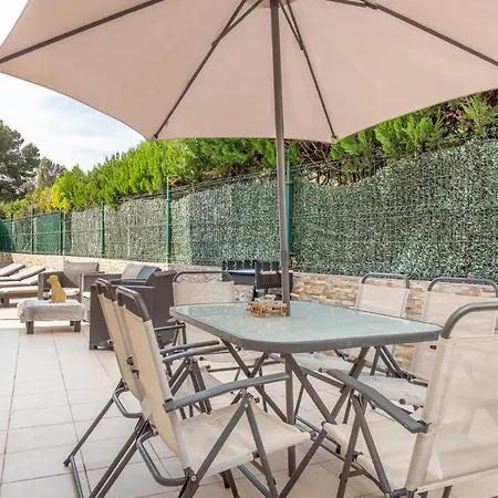 Holiday home Adosado Con Piscina